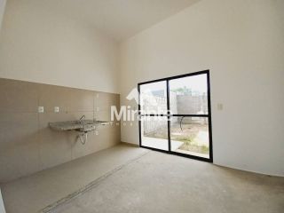 Casa de Condomínio Para Vender com 2 quartos 1 suítes no bairro Chaparral em Feira De Santana