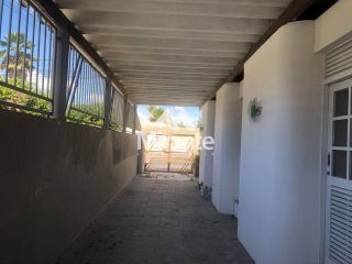 Casa Para Alugar com 3 quartos sendo 1 suíte no bairro Santa Mônica em Feira De Santana