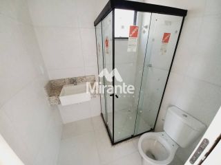 Casa de Condomínio Para Vender com 4 quartos 1 suítes no bairro Sim em Feira De Santana