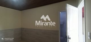 Casa Para Alugar com 4 quartos sendo 3 suítes no bairro Santa Mônica em Feira De Santana