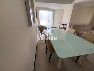 Casa Para Alugar com 3 quartos sendo 1 suíte no bairro Brasília em Feira De Santana