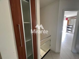 Casa Para Alugar com 3 quartos sendo 1 suíte no bairro Brasília em Feira De Santana
