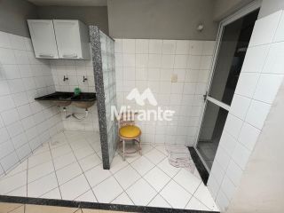Casa Para Alugar com 3 quartos sendo 1 suíte no bairro Brasília em Feira De Santana