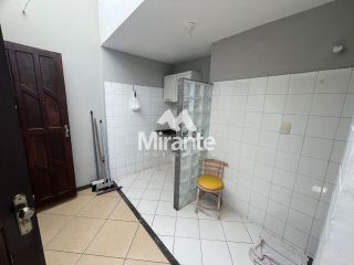 Casa Para Alugar com 3 quartos sendo 1 suíte no bairro Brasília em Feira De Santana