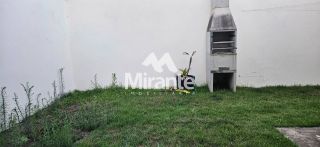 Casa de Condomínio Para Alugar com 3 quartos sendo 1 suítes no bairro Sim em Feira De Santana
