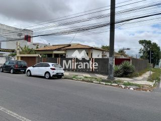 Casa Para Alugar com 3 quartos sendo 1 suíte no bairro Parque Getúlio Vargas em Feira De Santana