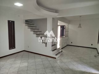 Casa Para Vender com 3 quartos sendo 1 suíte no bairro Campo Limpo em Feira De Santana