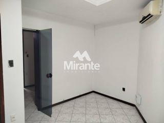 Casa Para Vender com 3 quartos sendo 1 suíte no bairro Campo Limpo em Feira De Santana