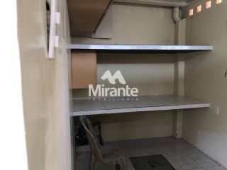Casa Para Alugar 2 suítes no bairro Santa Mônica em Feira De Santana