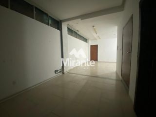 Prédio / Edifício Inteiro Comercial Para Alugar no bairro Centro em Feira De Santana