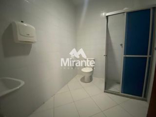 Prédio / Edifício Inteiro Comercial Para Alugar no bairro Centro em Feira De Santana