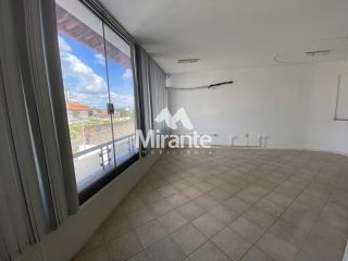 Casa Para Alugar no bairro Centro Industrial Subaé em Feira De Santana
