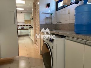 Apartamento Para Alugar com 4 quartos sendo 4 suítes no bairro Santa Mônica em Feira De Santana