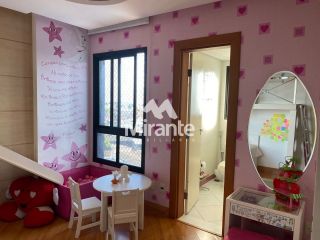 Apartamento Para Alugar com 4 quartos sendo 4 suítes no bairro Santa Mônica em Feira De Santana
