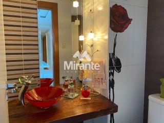 Apartamento Para Alugar com 4 quartos sendo 4 suítes no bairro Santa Mônica em Feira De Santana