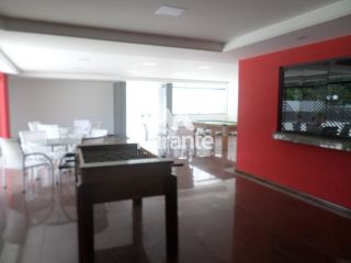 Apartamento Para Alugar com 4 quartos sendo 4 suítes no bairro Kalilândia em Feira De Santana