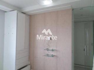 Apartamento Para Alugar com 4 quartos sendo 4 suítes no bairro Kalilândia em Feira De Santana