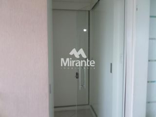 Apartamento Para Alugar com 4 quartos sendo 4 suítes no bairro Kalilândia em Feira De Santana