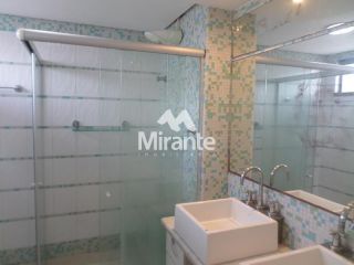 Apartamento Para Alugar com 4 quartos sendo 4 suítes no bairro Kalilândia em Feira De Santana