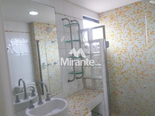 Apartamento Para Alugar com 4 quartos sendo 4 suítes no bairro Kalilândia em Feira De Santana