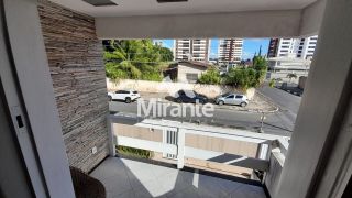 Casa Para Alugar com 4 quartos sendo 3 suítes no bairro Santa Mônica em Feira De Santana