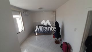 Casa Para Alugar com 4 quartos sendo 3 suítes no bairro Santa Mônica em Feira De Santana