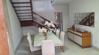 Casa Para Alugar com 4 quartos sendo 3 suítes no bairro Santa Mônica em Feira De Santana