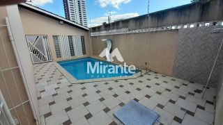 Casa Para Alugar com 4 quartos sendo 3 suítes no bairro Santa Mônica em Feira De Santana