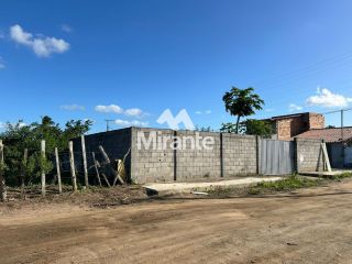 Lote / Terreno de Bairro Para Alugar no bairro Lagoa Salgada em Feira De Santana