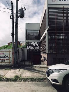 Prédio / Edifício Inteiro Comercial Para Alugar no bairro São João em Feira De Santana