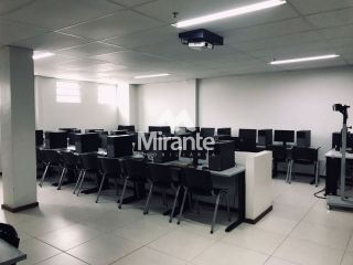 Prédio / Edifício Inteiro Comercial Para Alugar no bairro São João em Feira De Santana