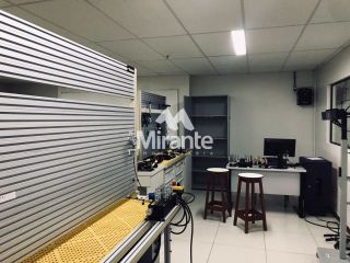 Prédio / Edifício Inteiro Comercial Para Alugar no bairro São João em Feira De Santana