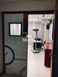 Prédio / Edifício Inteiro Comercial Para Alugar no bairro São João em Feira De Santana