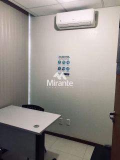 Prédio / Edifício Inteiro Comercial Para Alugar no bairro São João em Feira De Santana