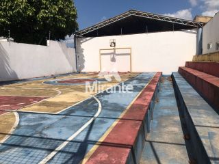 Casa Para Alugar no bairro Centro em Feira De Santana