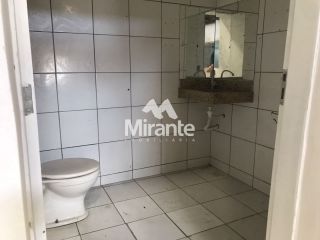 Casa Para Alugar no bairro Centro em Feira De Santana