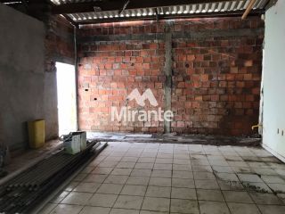 Casa Para Alugar no bairro Centro em Feira De Santana