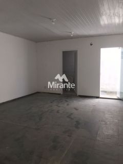 Casa Para Alugar no bairro Centro em Feira De Santana