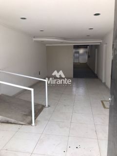 Casa Para Alugar no bairro Centro em Feira De Santana