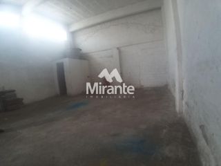 Galpão / Depósito / Armazém Para Alugar no bairro Olhos D Água em Feira De Santana