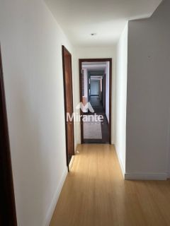 Apartamento Para Alugar com 4 quartos sendo 4 suítes no bairro Capuchinhos em Feira De Santana