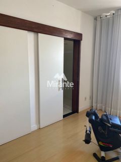 Apartamento Para Alugar com 4 quartos sendo 4 suítes no bairro Capuchinhos em Feira De Santana