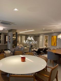 Apartamento Para Alugar com 4 quartos sendo 4 suítes no bairro Santa Mônica em Feira De Santana