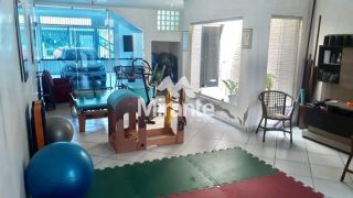 Prédio / Edifício Inteiro Comercial Para Alugar no bairro Centro em Feira De Santana
