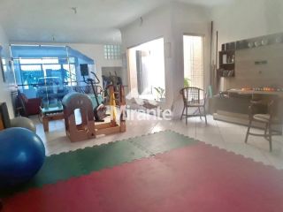 Prédio / Edifício Inteiro Comercial Para Alugar no bairro Centro em Feira De Santana