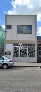 Prédio / Edifício Inteiro Comercial Para Alugar no bairro Centro em Feira De Santana