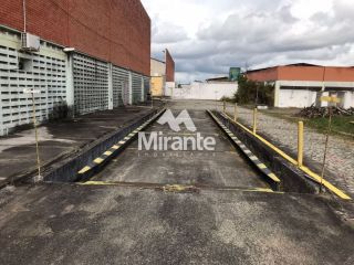 Galpão / Depósito / Armazém Para Alugar no bairro Subaé em Feira De Santana
