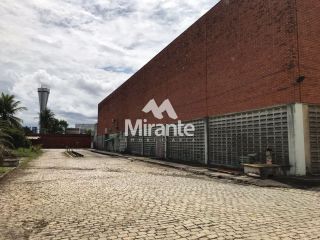 Galpão / Depósito / Armazém Para Alugar no bairro Subaé em Feira De Santana