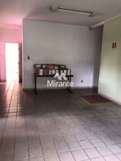 Galpão / Depósito / Armazém Para Alugar no bairro Subaé em Feira De Santana
