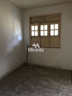Casa Para Alugar com 5 quartos no bairro Centro em Feira De Santana